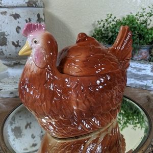 Vtg USA Fapco Ceramic Red Hen Chicken Chic Cookie Jar